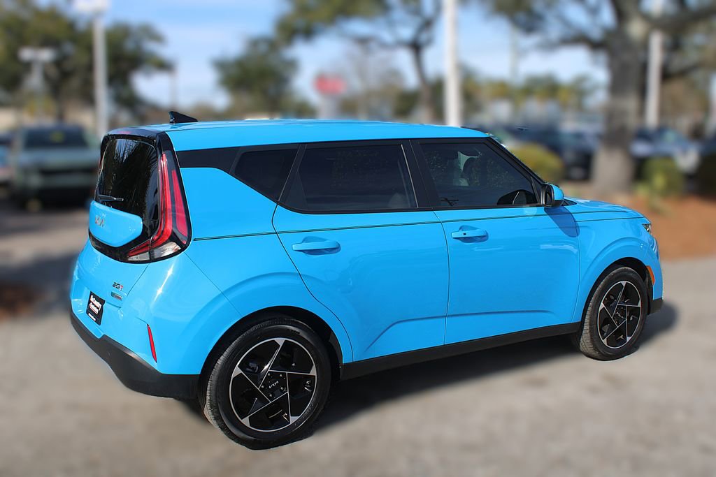 Certified 2025 Kia Soul EX image 6
