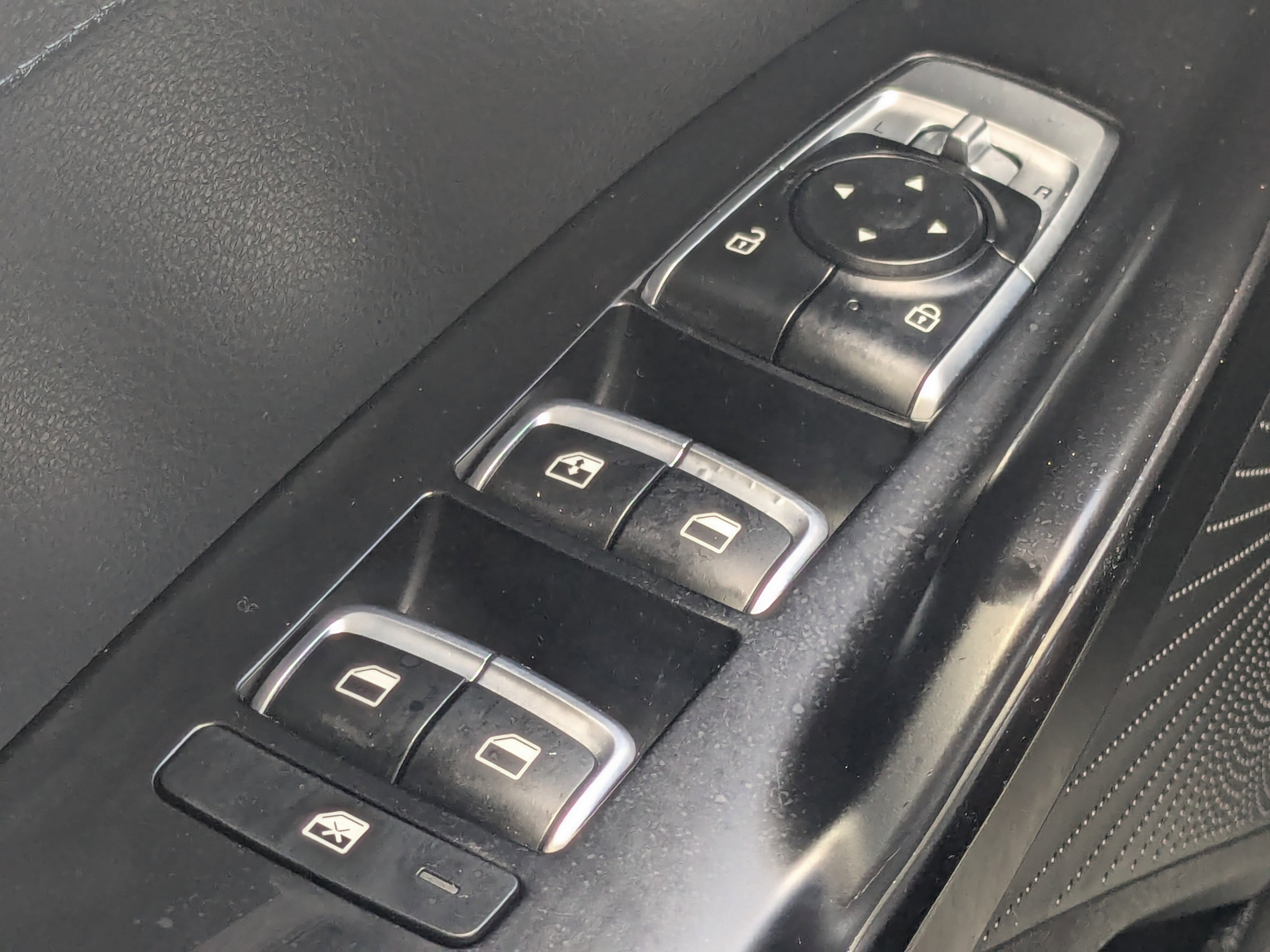 Used 2024 Kia K5 LXS image 25