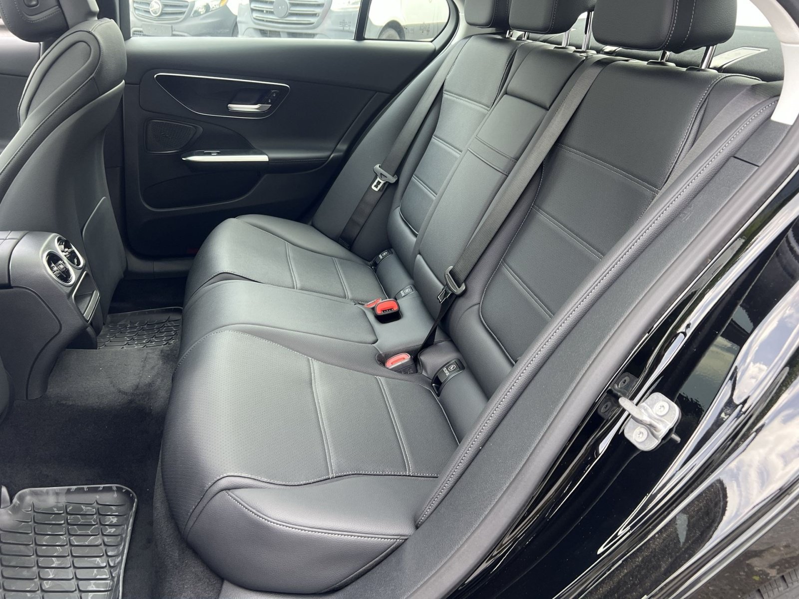 New 2026 Mercedes-Benz C 300 4MATIC Sedan image 30