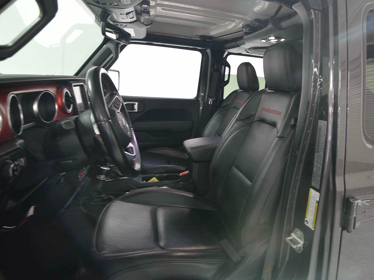 Used 2020 Jeep Gladiator Rubicon AWD/4WD image 9
