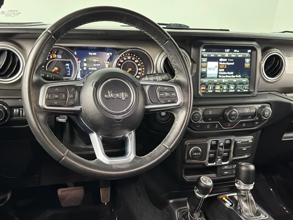 Used 2019 Jeep Wrangler Unlimited Sahara AWD/4WD image 32