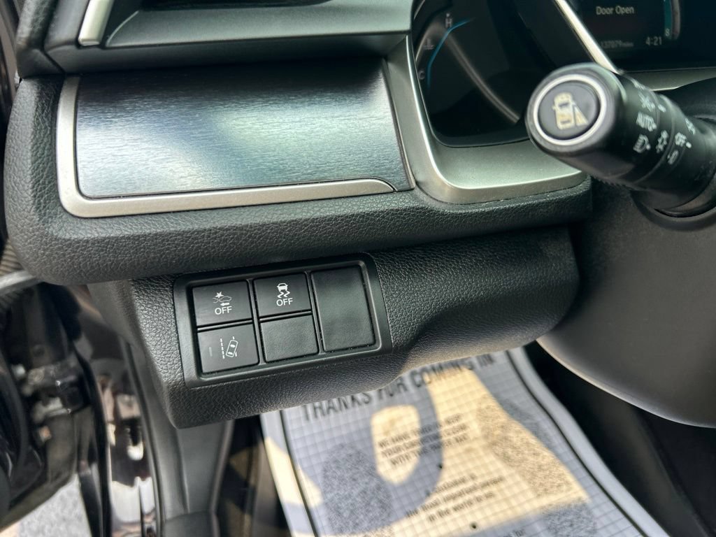 Used 2017 Honda Civic Touring image 16