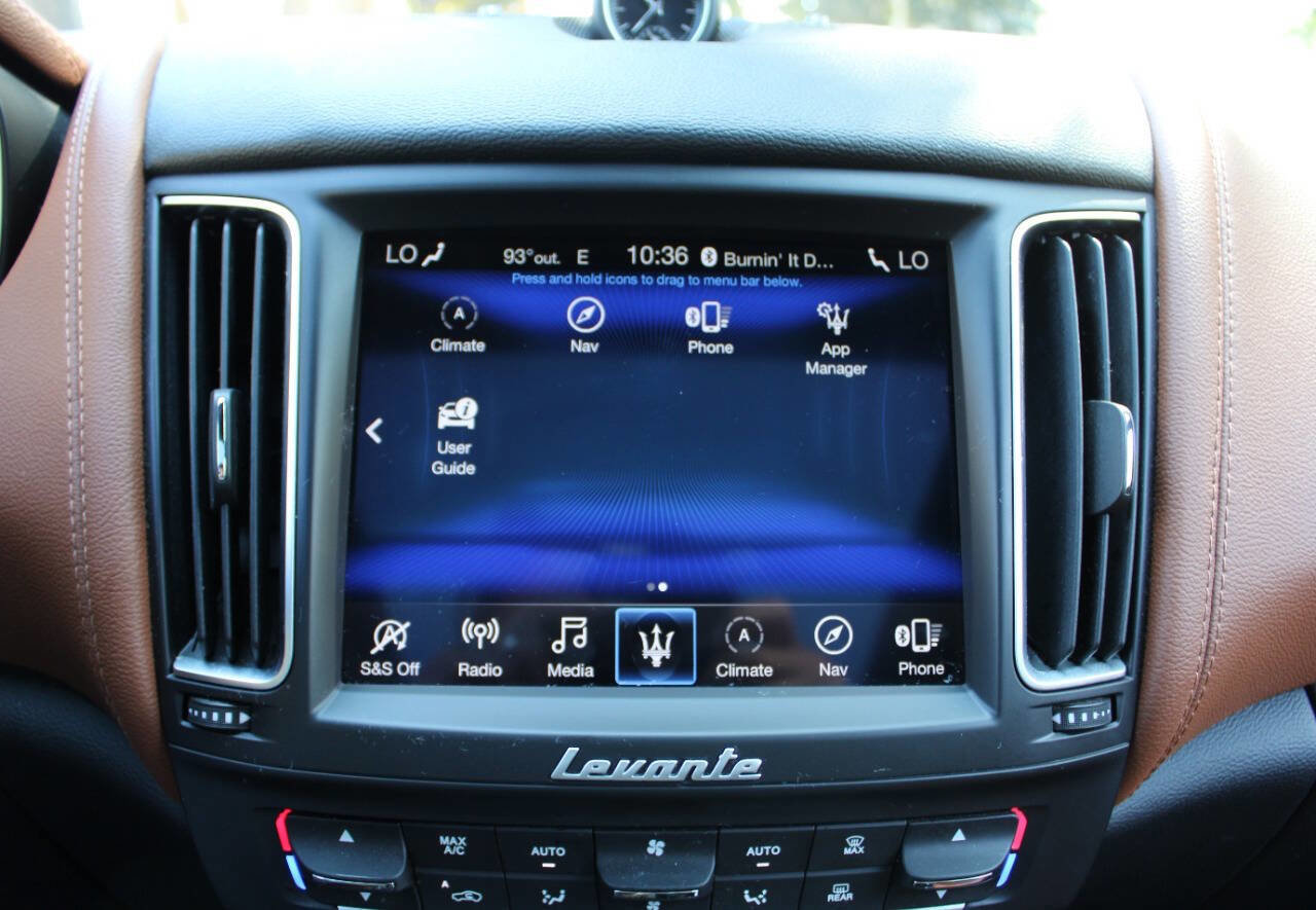 Used 2020 Maserati Levante image 29