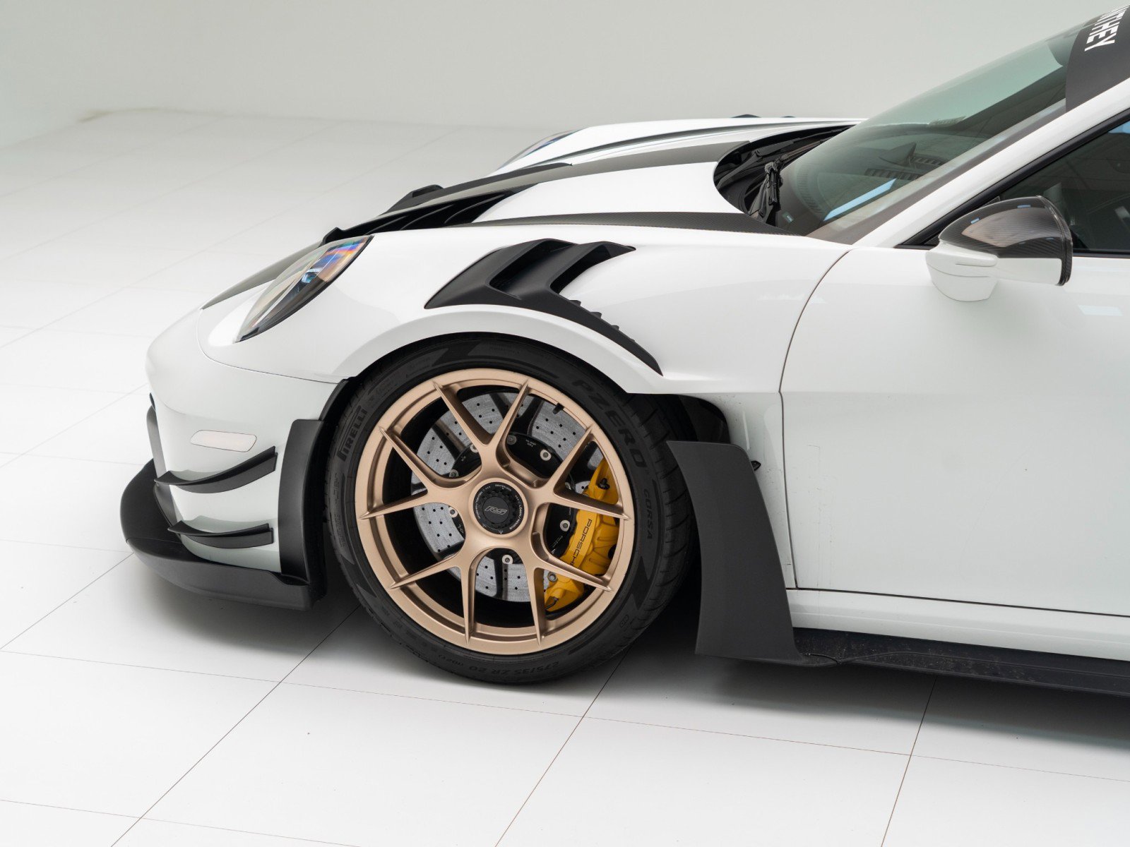 Certified 2025 Porsche 911 GT3 RS RWD image 11