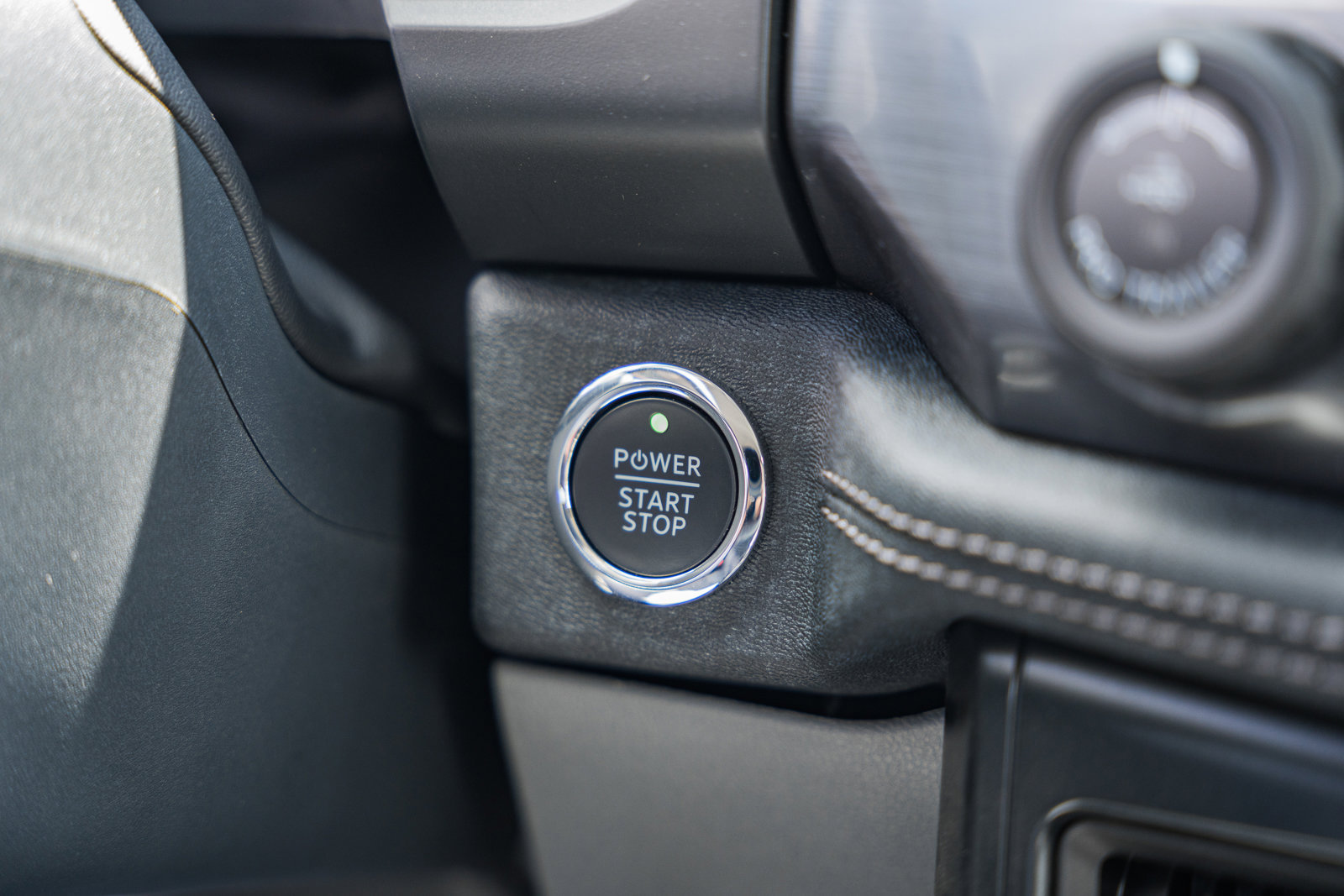 New 2025 Ford F150 Lightning Flash image 32