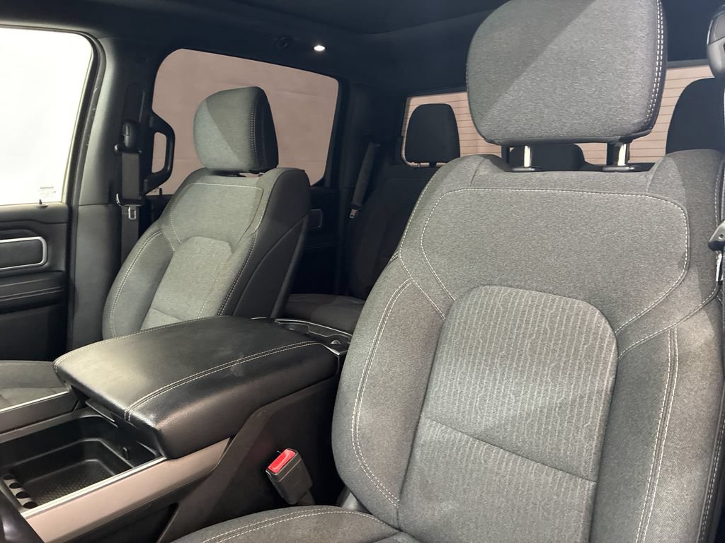 Used 2020 RAM 1500 Big Horn AWD/4WD image 10