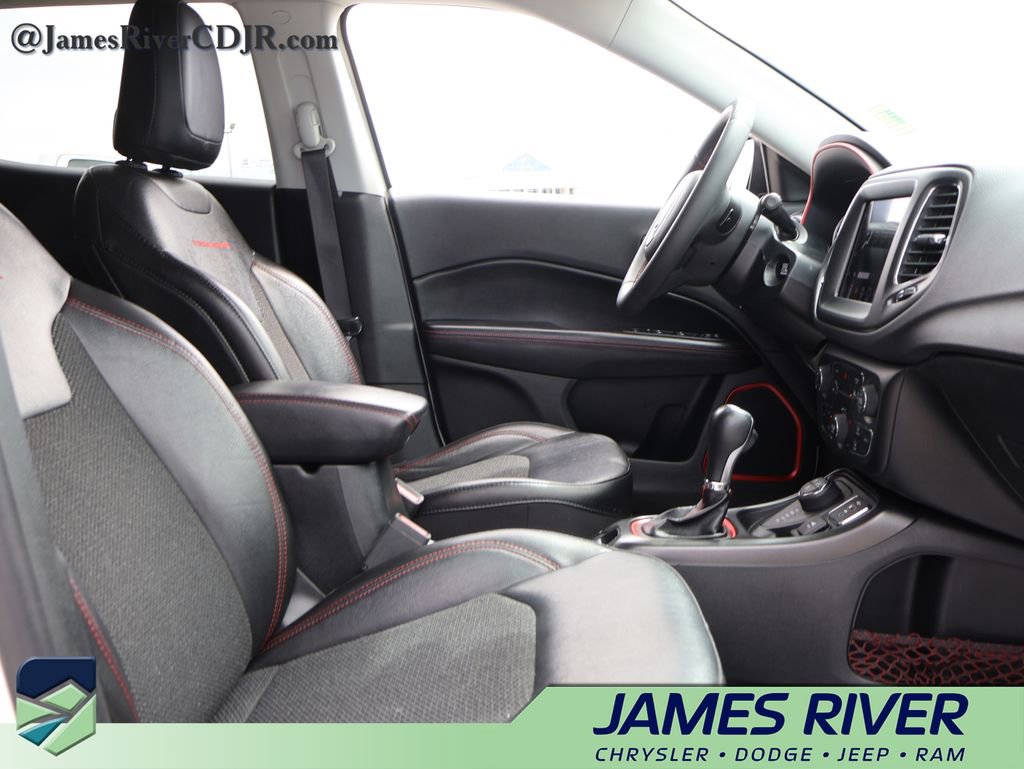 Used 2021 Jeep Compass Trailhawk AWD/4WD image 9
