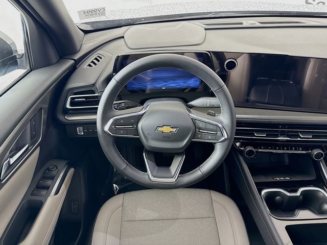 New 2026 Chevrolet Traverse LT w/ Driver Confidence Package image 24