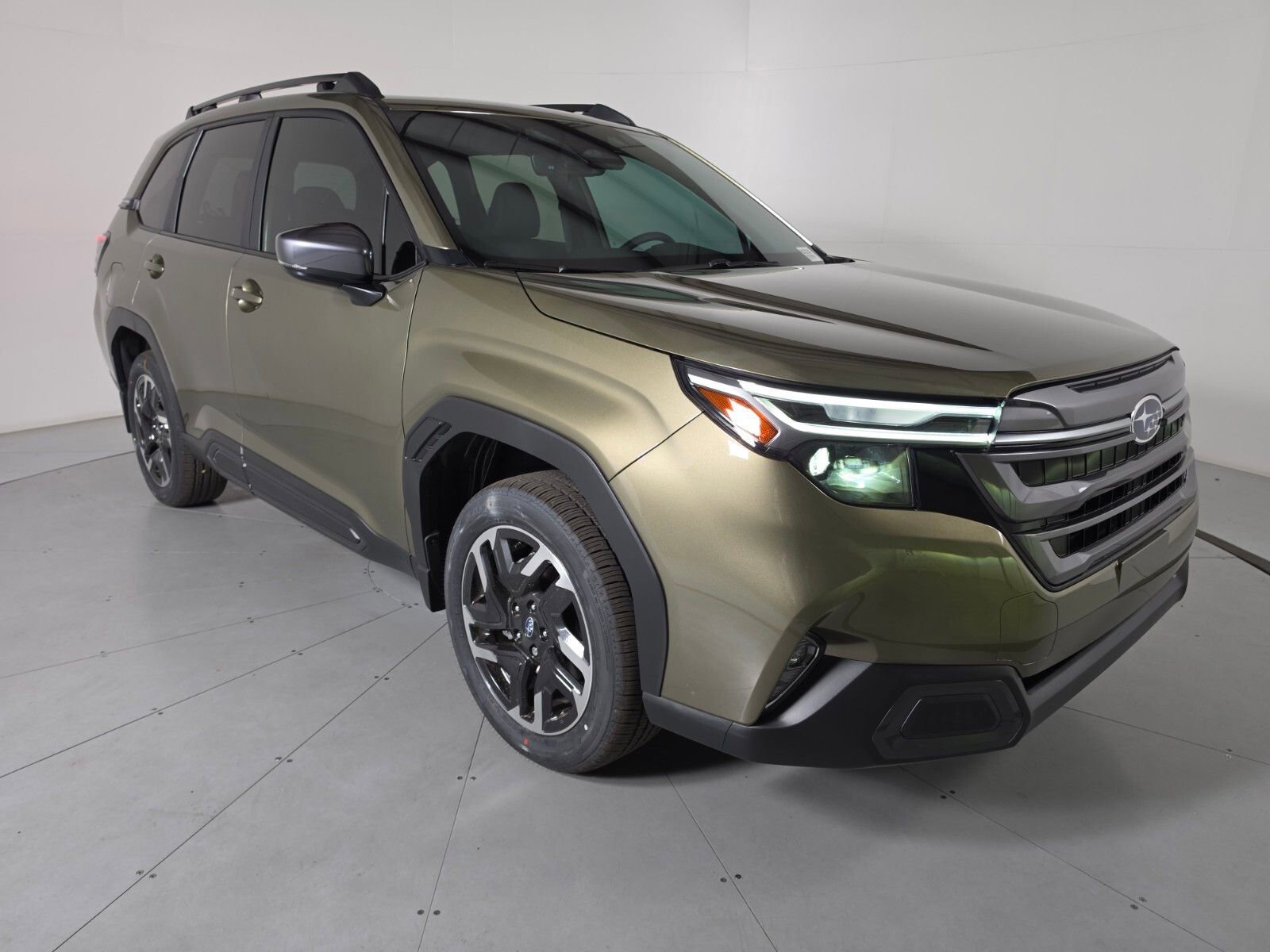 New 2026 Subaru Forester Limited AWD/4WD image 7