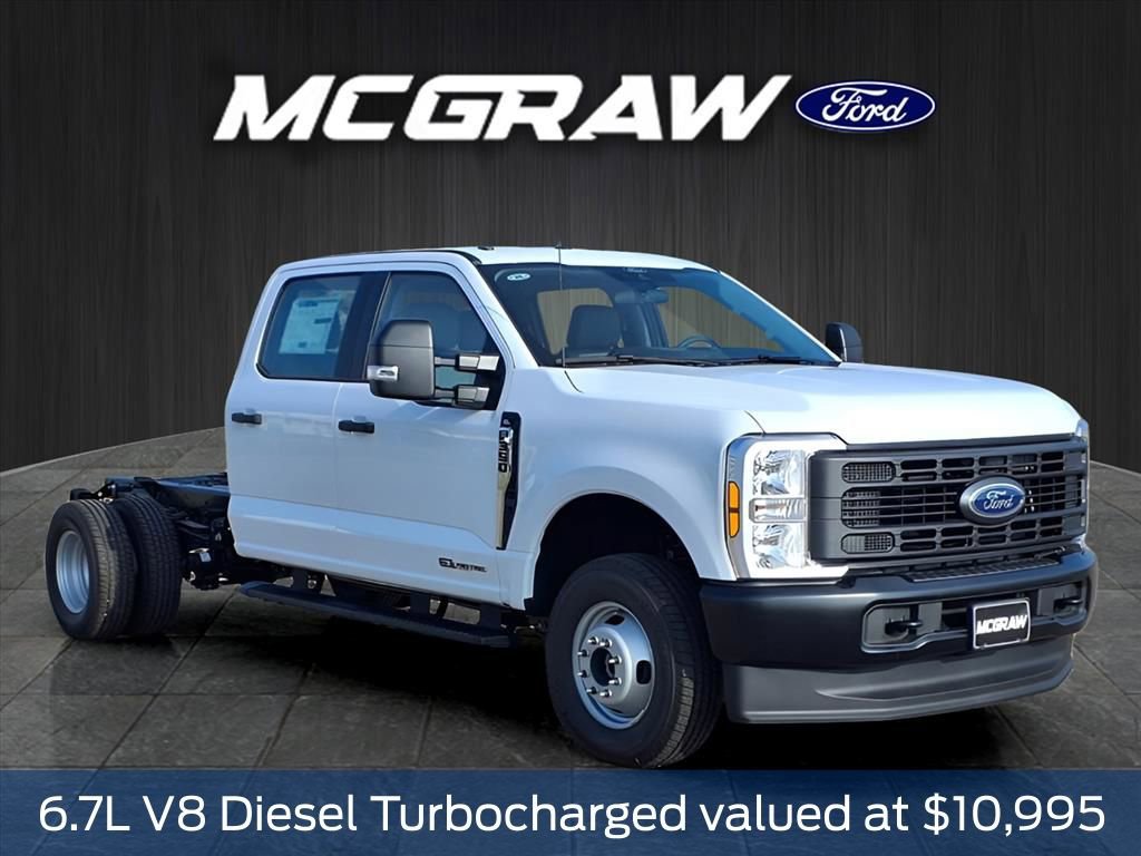 New 2026 Ford F350 XL image 3