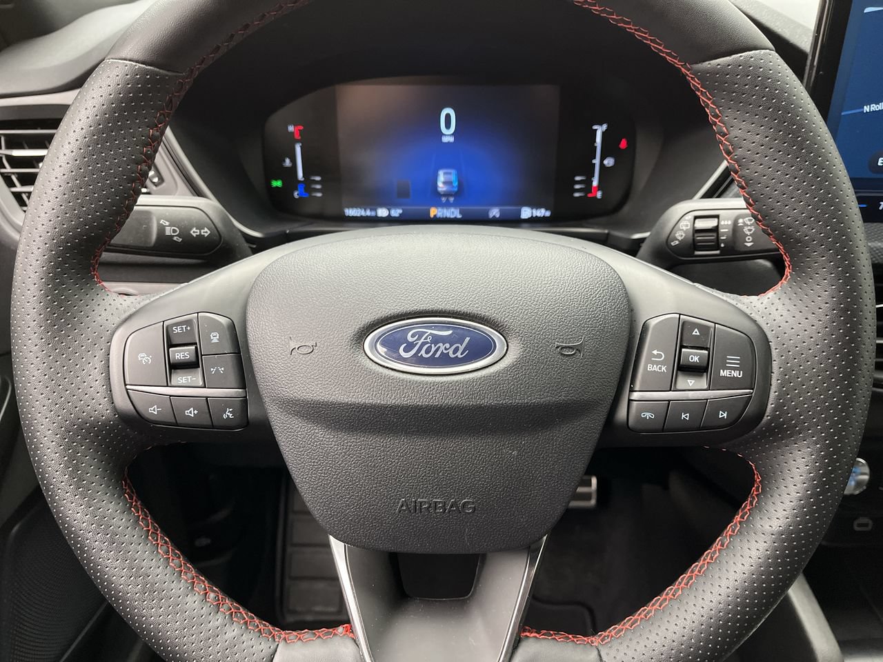 Used 2024 Ford Escape ST-Line w/ Tech Pack #1 AWD/4WD image 15