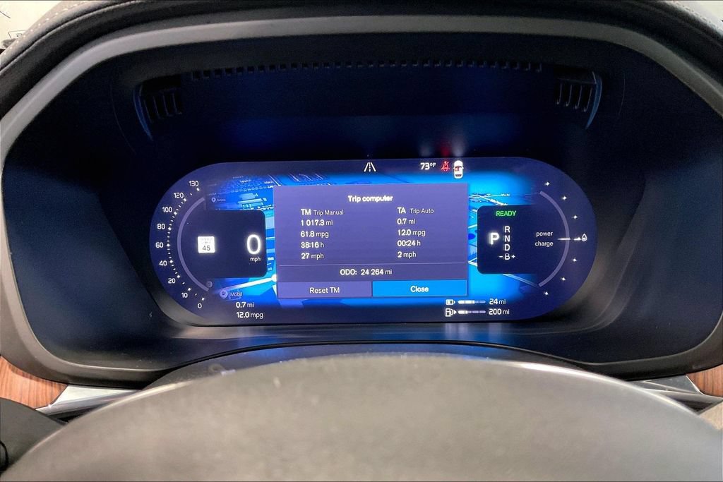Certified 2024 Volvo XC60 T8 Ultimate w/ Protection Package Premier AWD/4WD image 14