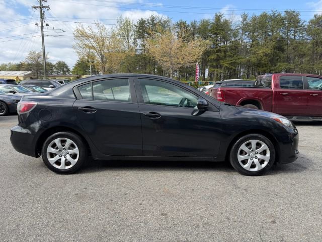 Used 2013 MAZDA MAZDA3 i SV image 6