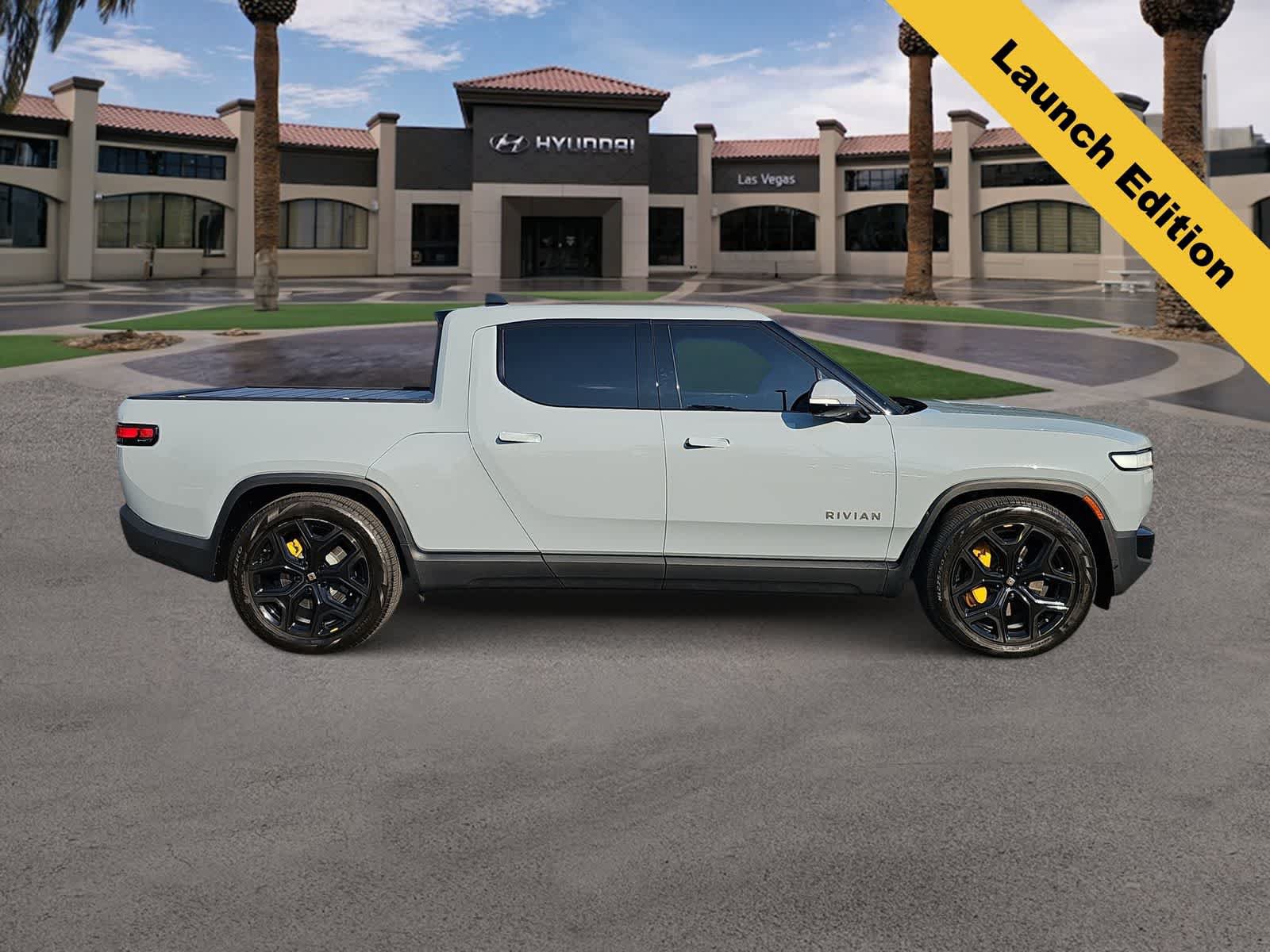 Used 2022 Rivian R1T Launch Edition AWD/4WD image 9
