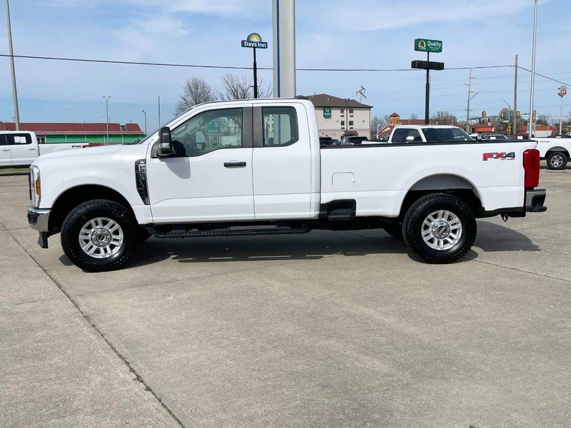 Used 2024 Ford F250 XL w/ FX4 Off-Road Package image 7