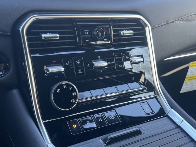 New 2026 Nissan Armada SL w/ Captain's Chari Seat Package image 6