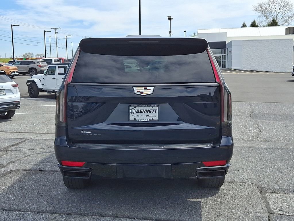 Used 2023 Cadillac Escalade Sport image 5