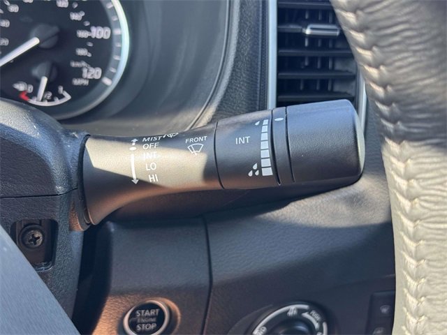 Used 2023 Nissan Frontier SV w/ SV Convenience Package image 23