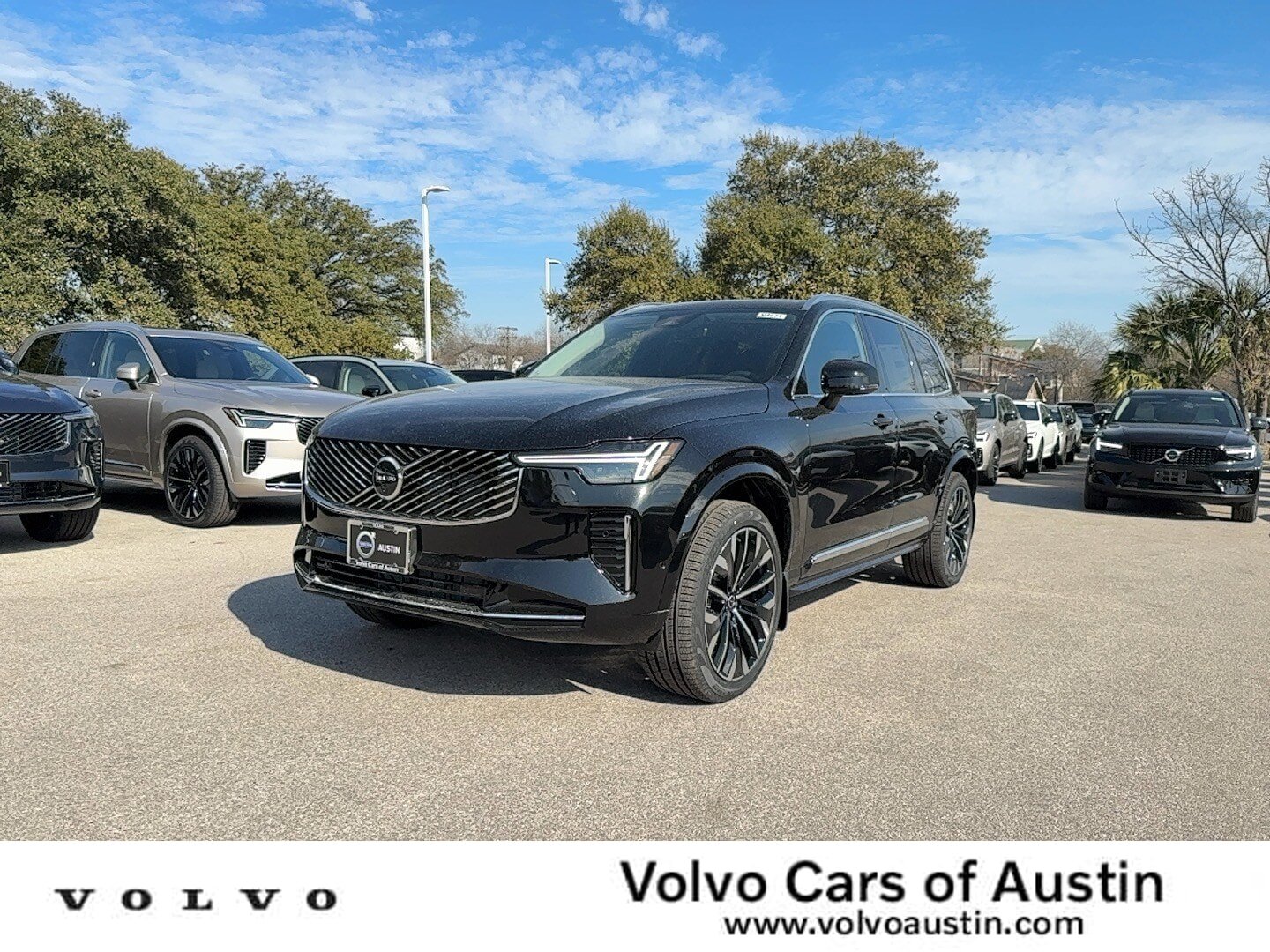 New 2026 Volvo XC90 B6 Ultra w/ Lounge Package AWD/4WD image 1
