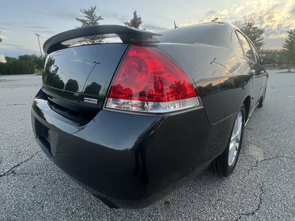 Used 2016 Chevrolet Impala LTZ FWD image 5