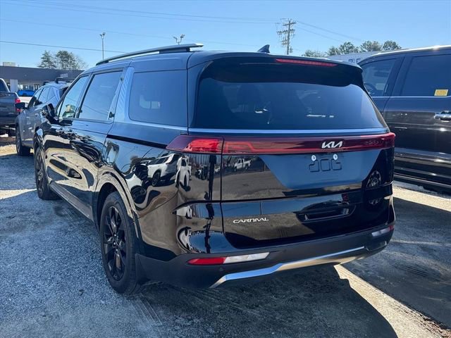 Used 2024 Kia Carnival SX Prestige image 7