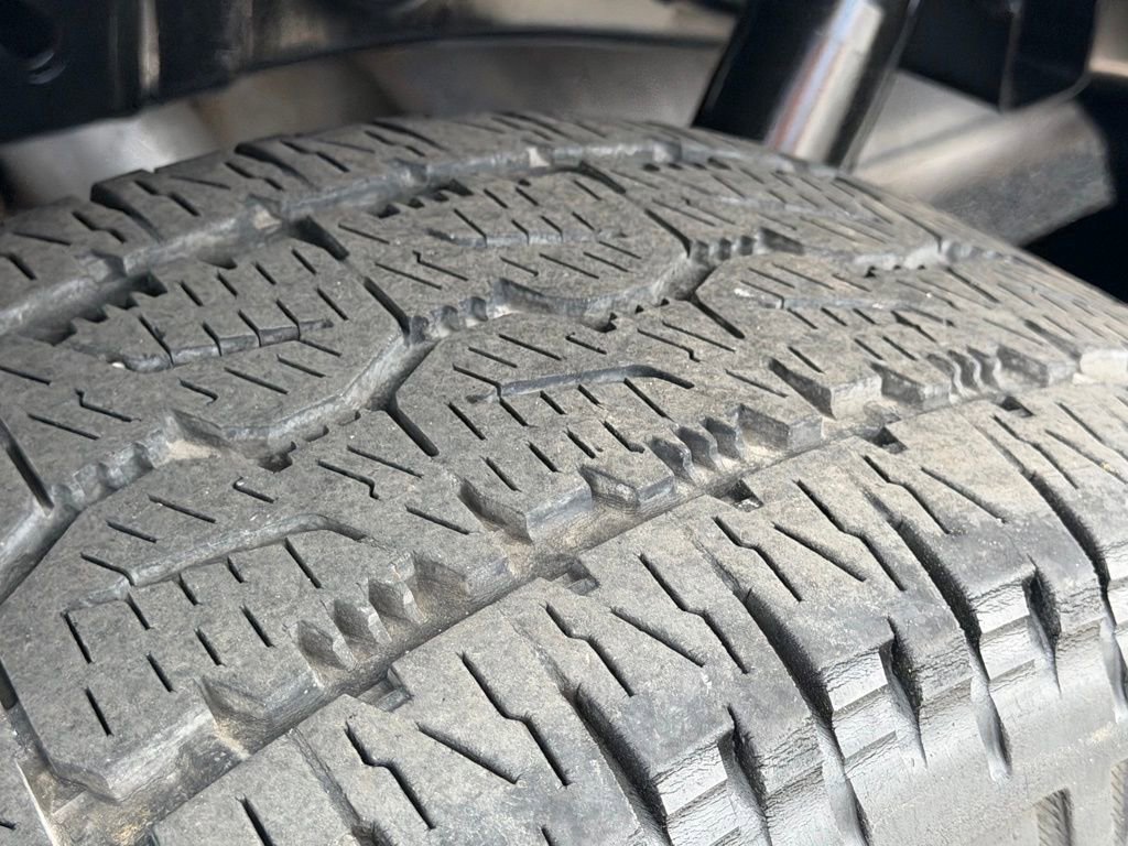 Used 2017 Ford F150 Lariat AWD/4WD image 48