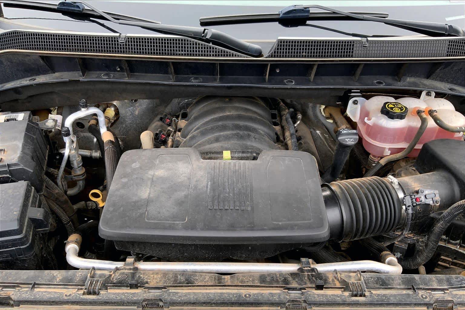 Used 2019 Chevrolet Silverado 1500 RST w/ All-Star Edition AWD/4WD image 32