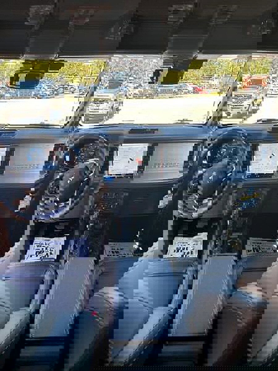 New 2025 Ford Bronco Outer Banks image 29