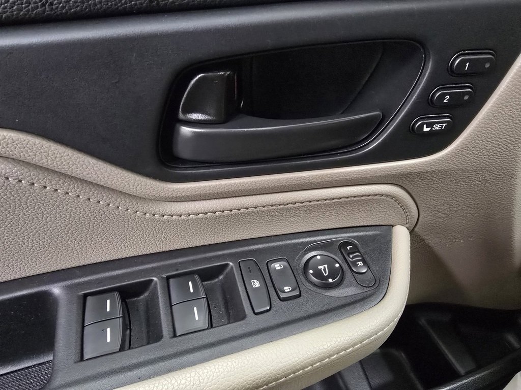 Used 2019 Honda Odyssey EX-L image 25