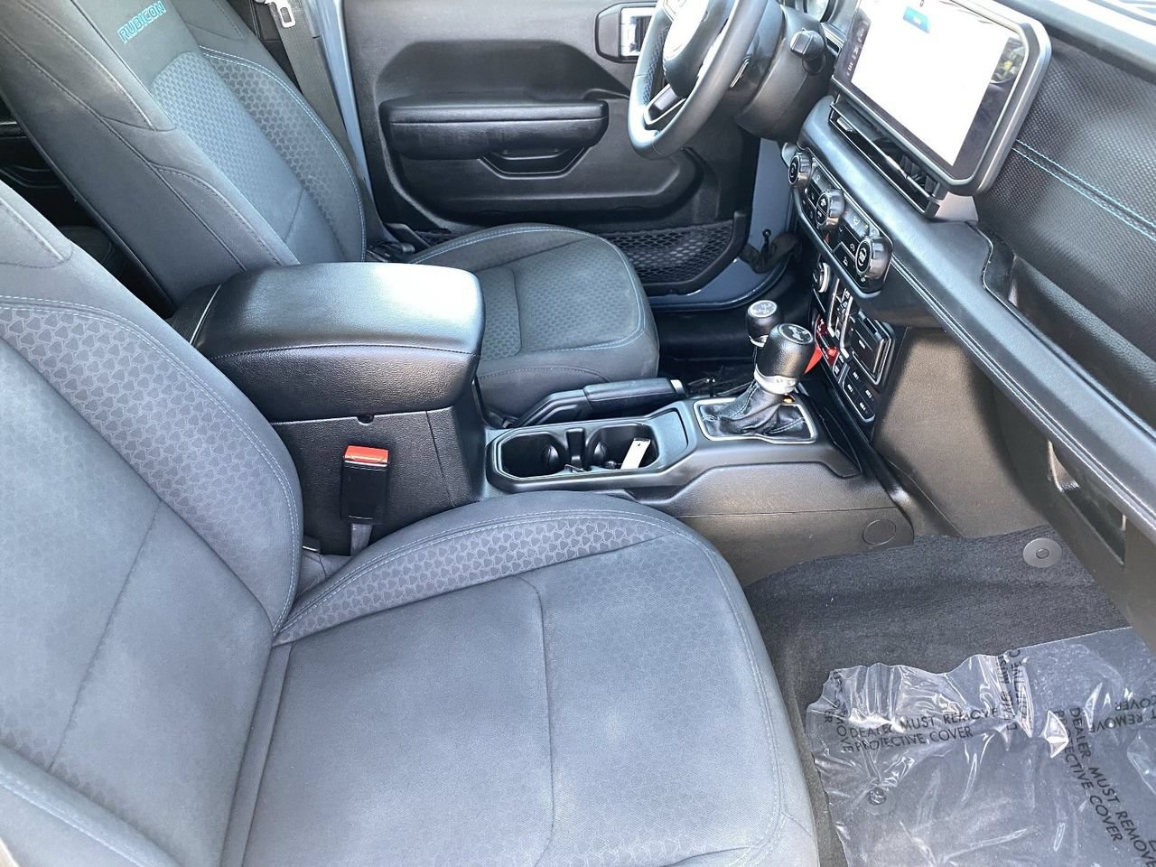 Used 2024 Jeep Wrangler Unlimited Rubicon 4xe AWD/4WD image 10