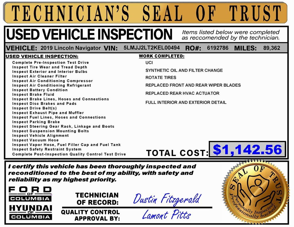 Used 2019 Lincoln Navigator Reserve image 2