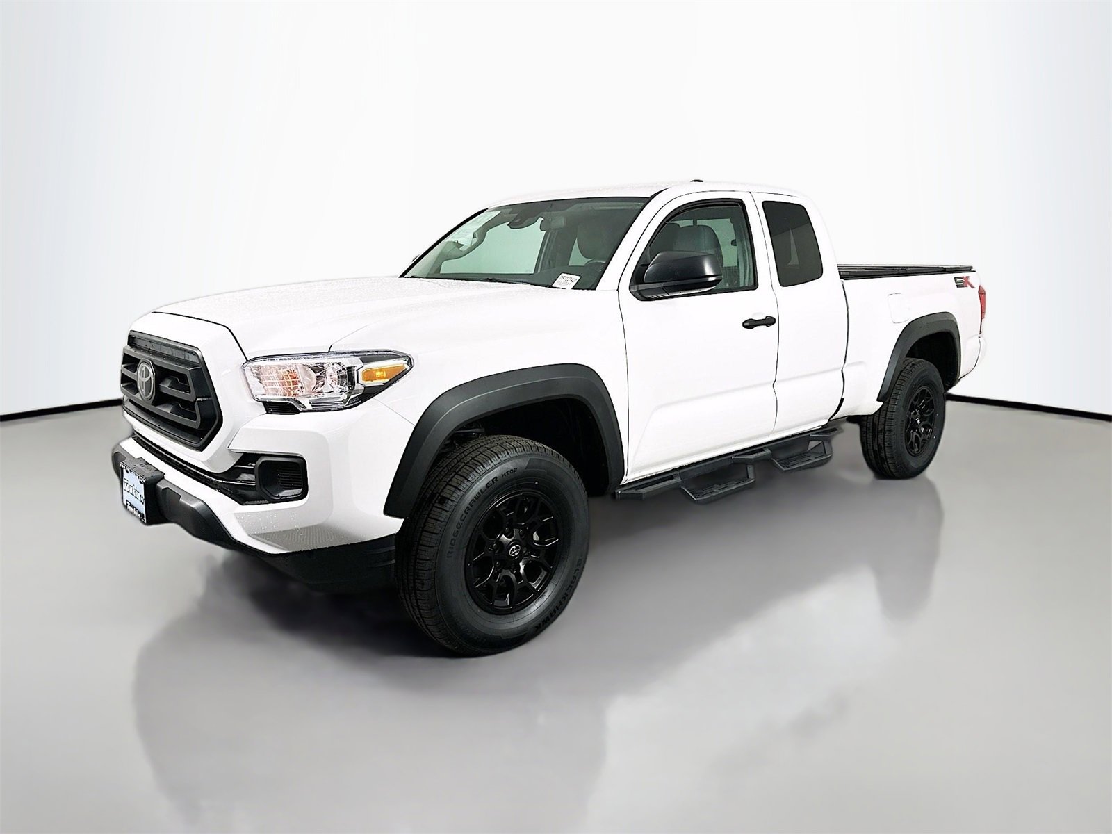 Certified 2022 Toyota Tacoma SR image 3