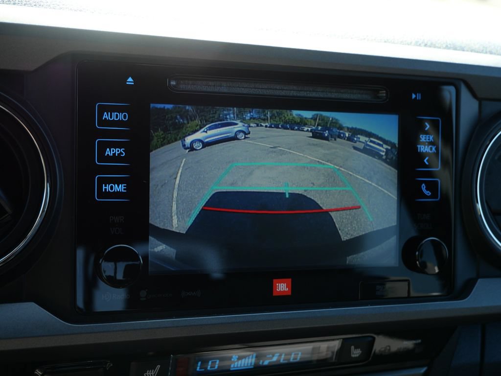 Used 2016 Toyota Tacoma TRD Sport AWD/4WD image 27
