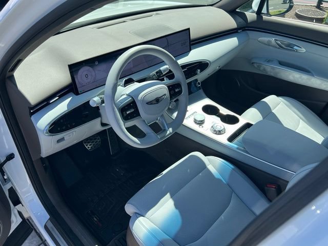 Used 2026 Genesis Electrified GV70 Advanced AWD/4WD image 13