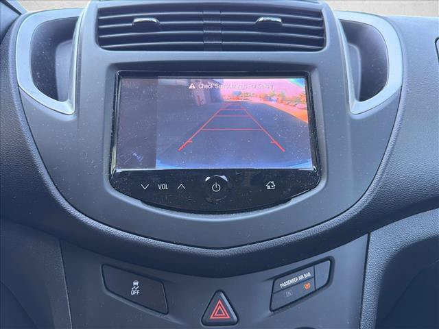 Used 2015 Chevrolet Trax LS FWD image 18