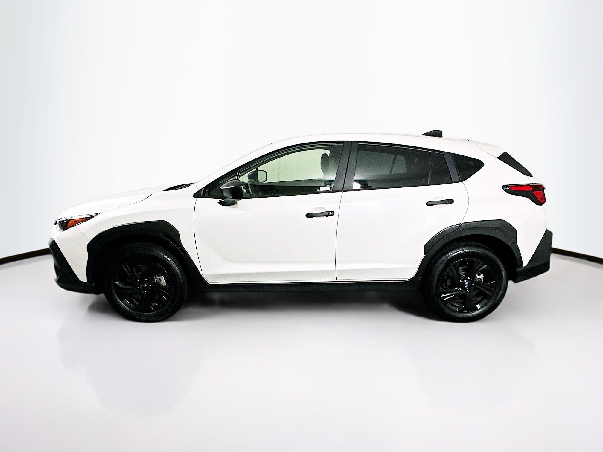 Used 2024 Subaru Crosstrek 2.0i AWD/4WD image 4