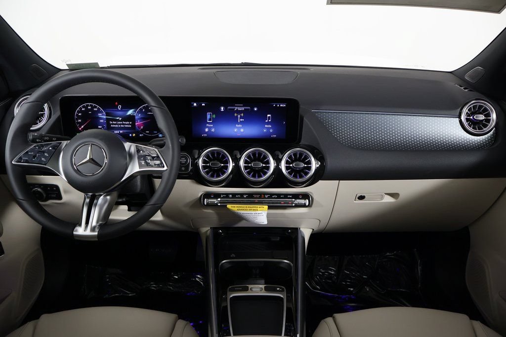 New 2026 Mercedes-Benz GLA 250 image 4