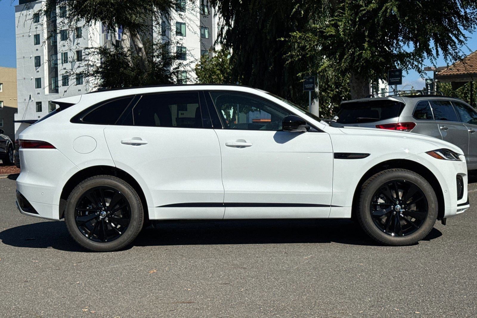 New 2026 Jaguar F-PACE R-Dynamic S AWD/4WD image 6