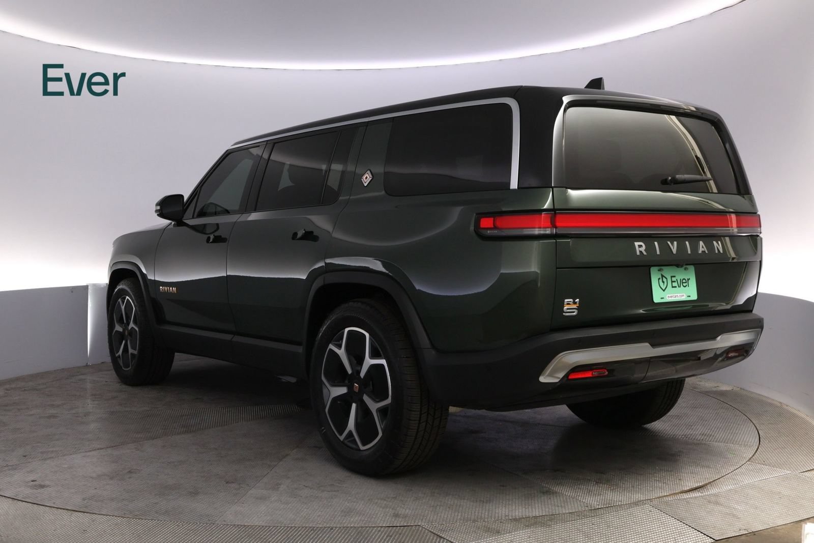 Used 2023 Rivian R1S Adventure AWD/4WD image 17