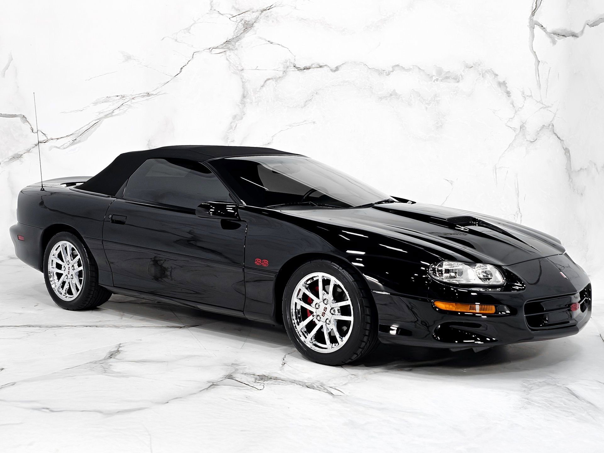 Used 2002 Chevrolet Camaro Z28 w/ SS Performance/Appearance Pkg image 3