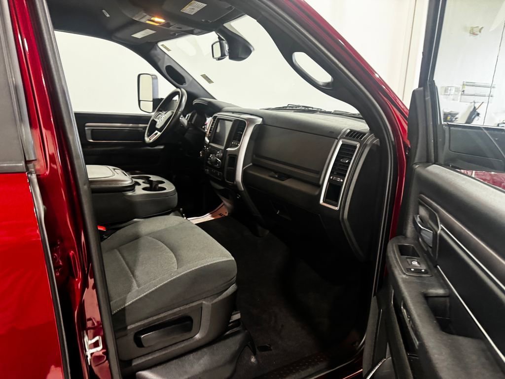 Used 2022 RAM 1500 Classic Warlock image 23