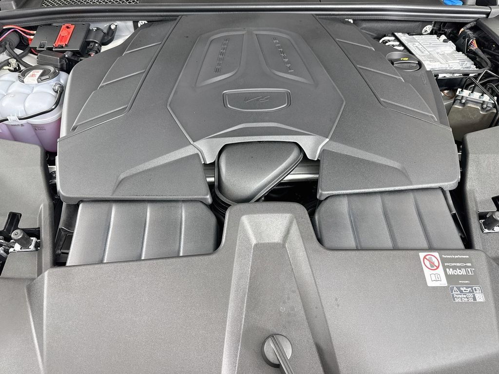 New 2026 Porsche Cayenne AWD/4WD image 32
