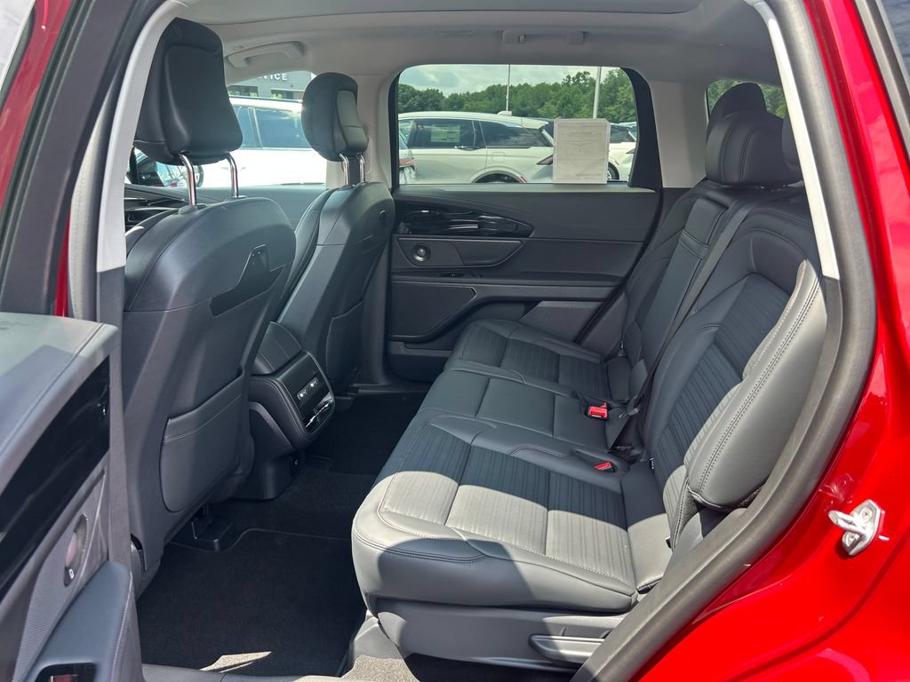 New 2026 Lincoln Nautilus Reserve AWD/4WD image 12