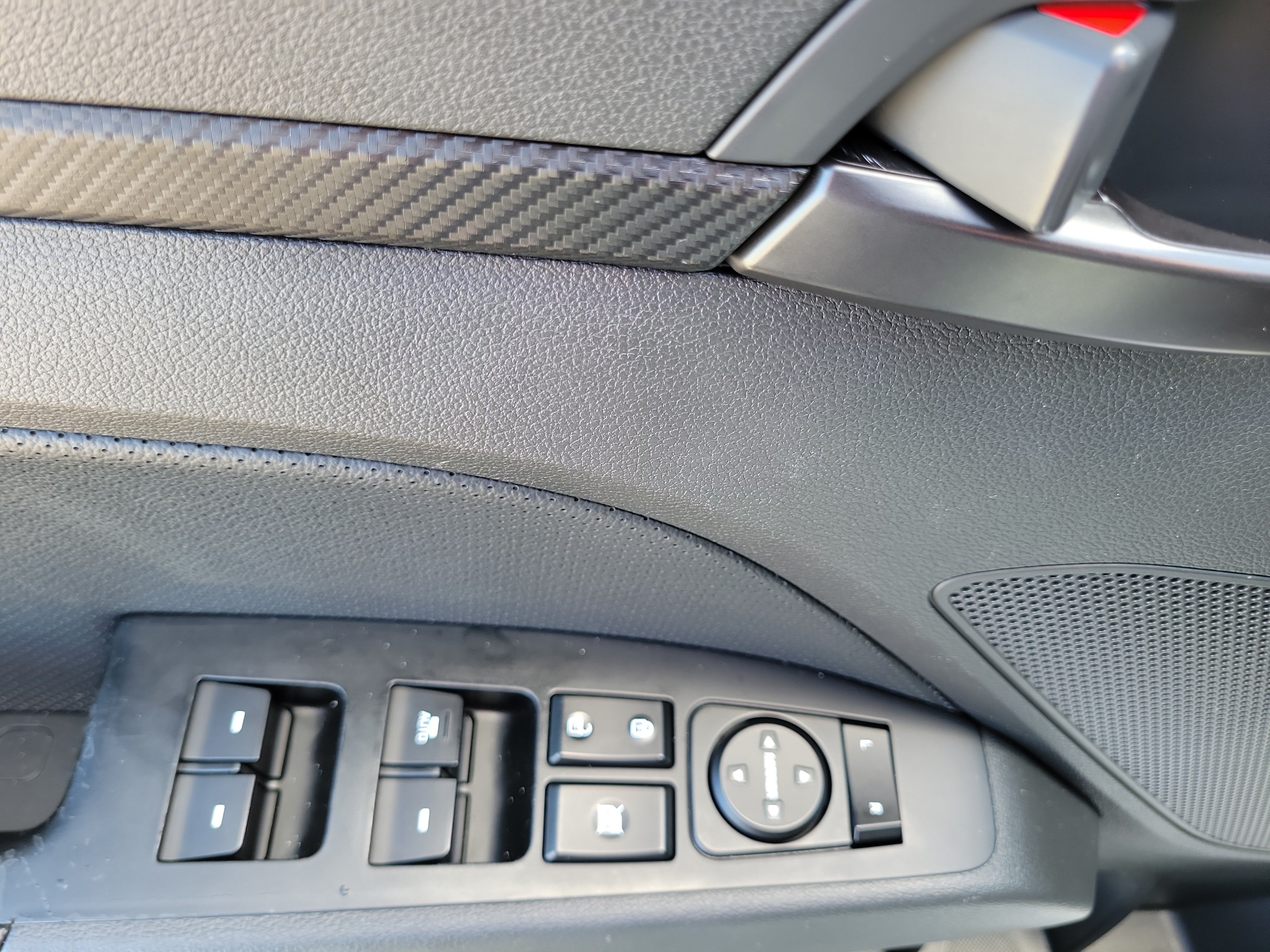 Used 2020 Hyundai Elantra Sport w/ Cargo Package (C1) FWD image 21