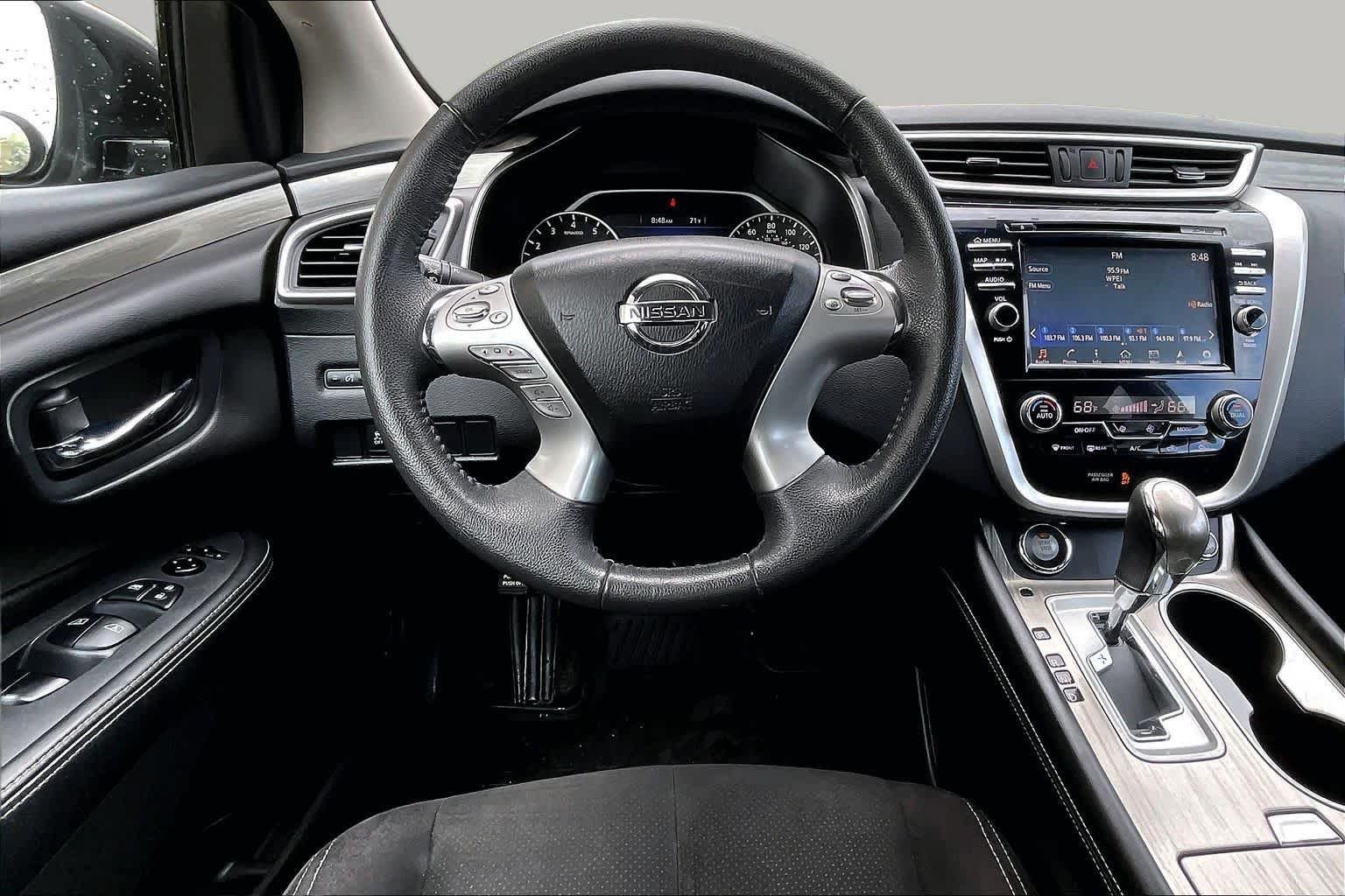 Used 2016 Nissan Murano SV AWD/4WD image 6