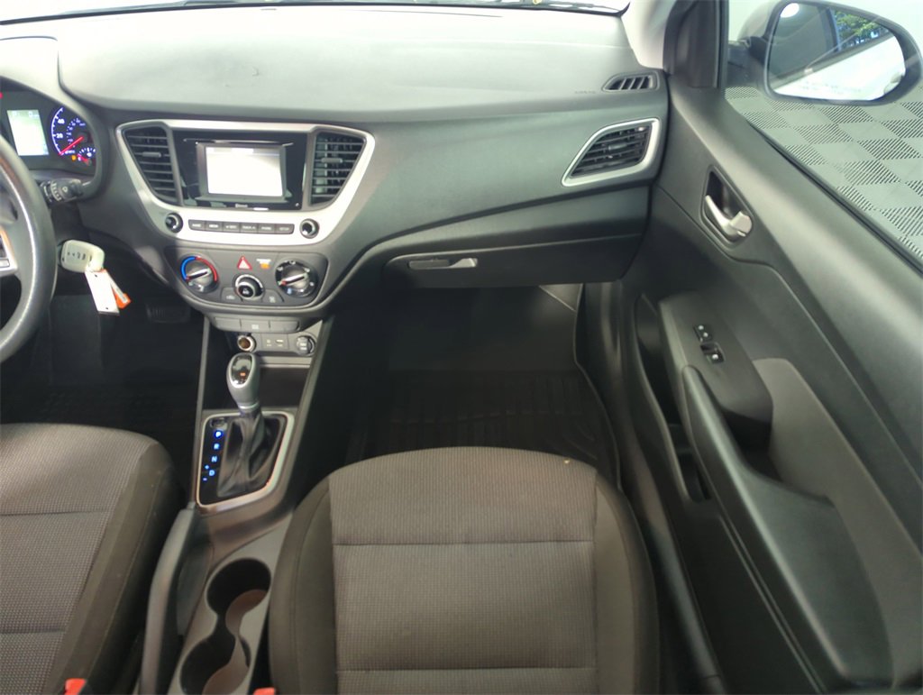 Used 2021 Hyundai Accent SE image 16