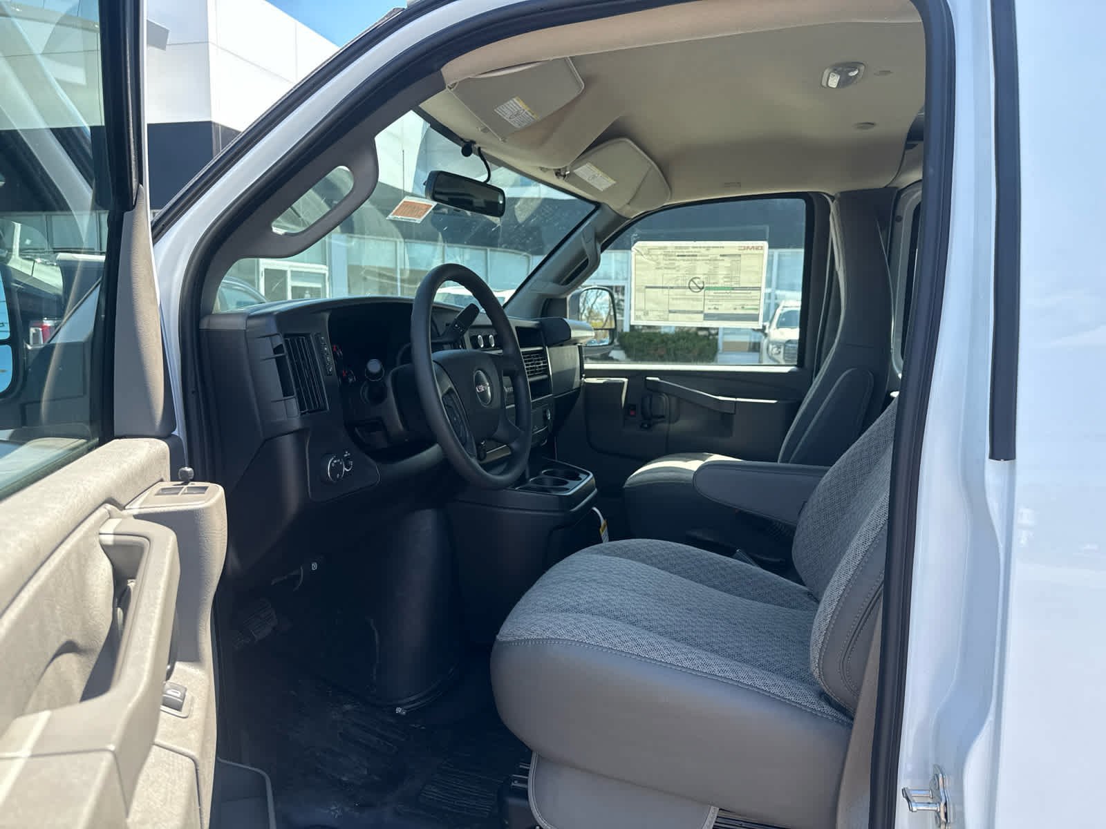 New 2026 GMC Savana 2500 Extended w/ Driver Convenience Package RWD image 18