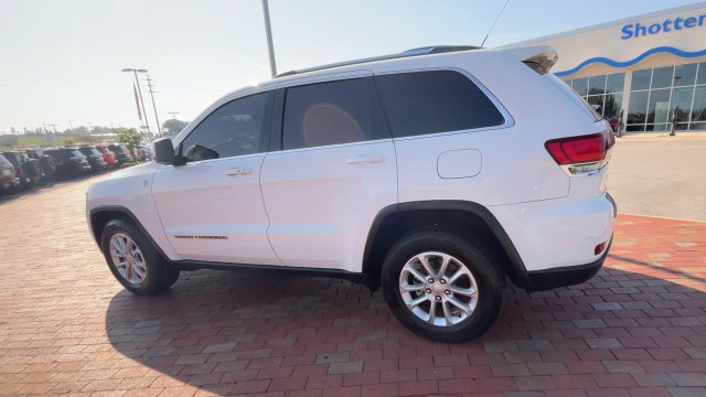 Used 2021 Jeep Grand Cherokee Laredo AWD/4WD image 7