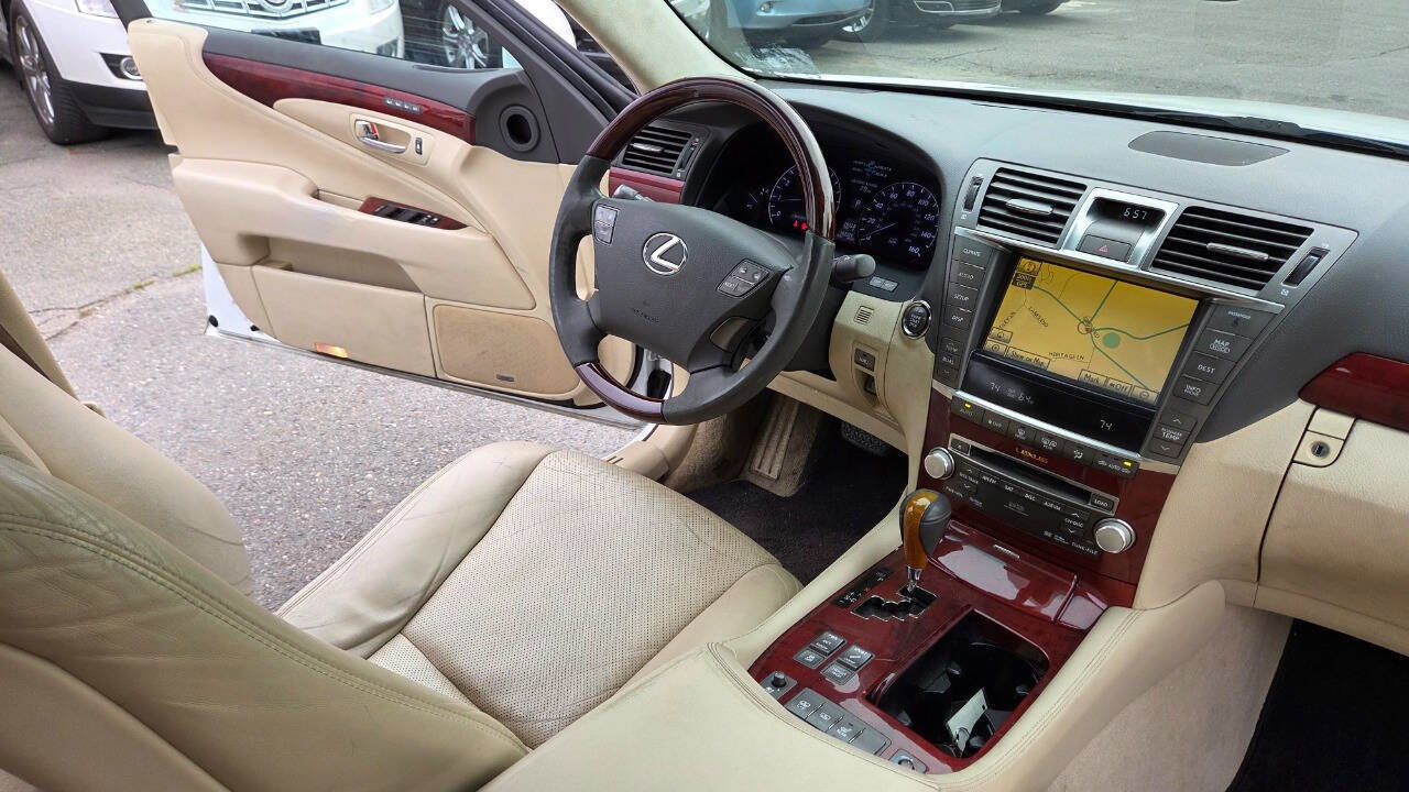 Used 2010 Lexus LS 460 L AWD/4WD image 39