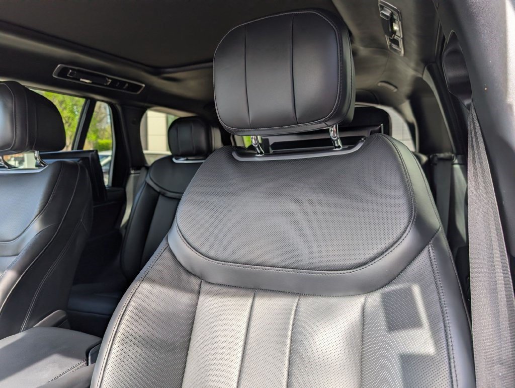 Used 2023 Land Rover Range Rover Autobiography AWD/4WD image 25